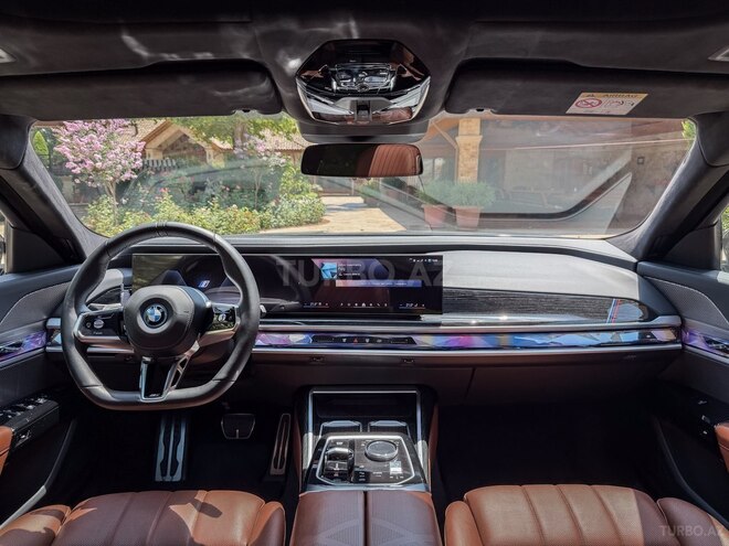 BMW i7 2023, 31,500 km - 0.0 л - Bakı