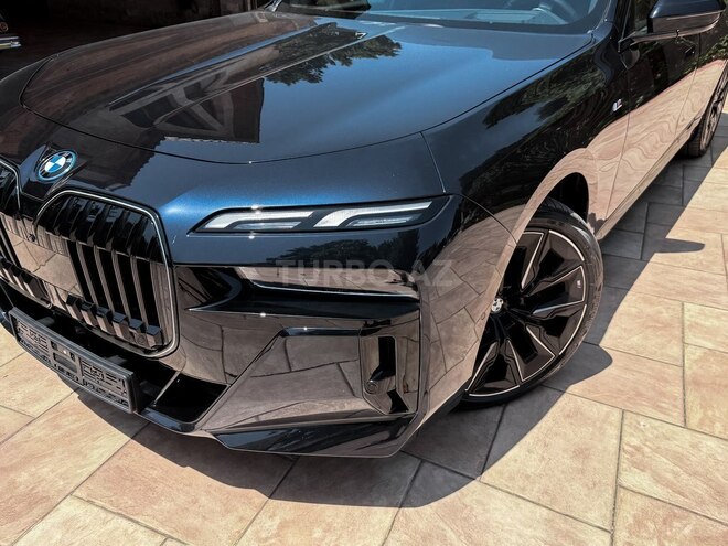 BMW i7 2023, 31,500 km - 0.0 л - Bakı
