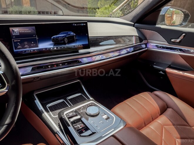 BMW i7 2023, 31,500 km - 0.0 л - Bakı