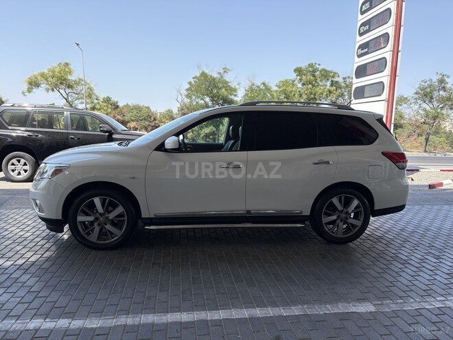 Nissan Pathfinder 2014, 215,000 km - 3.5 l - Bakı