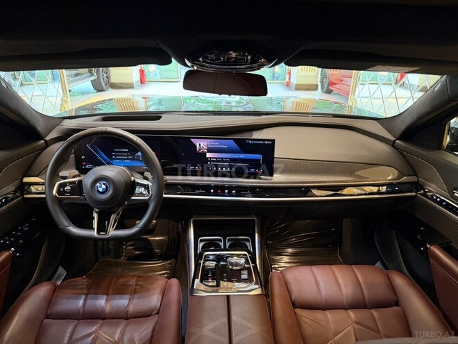 BMW 750e xDrive 2024, 25,000 km - 3.0 л - Bakı