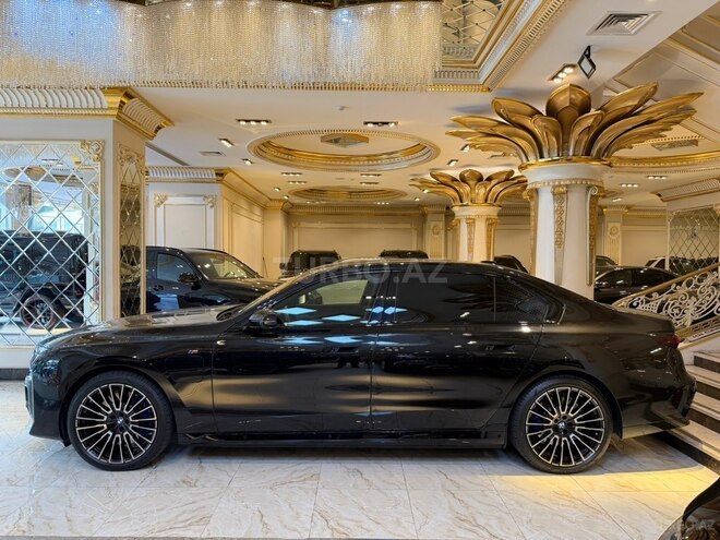 BMW 750e xDrive 2024, 25,000 km - 3.0 л - Bakı