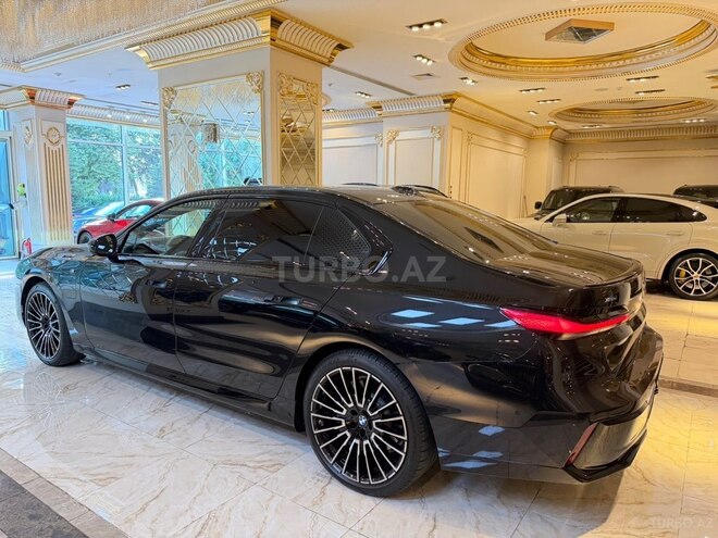 BMW 750e xDrive 2024, 25,000 km - 3.0 л - Bakı