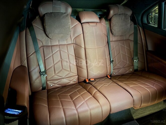 BMW 750e xDrive 2024, 25,000 km - 3.0 л - Bakı