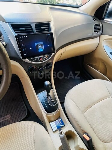 Hyundai Accent 2014, 179,352 km - 1.6 л - Bakı