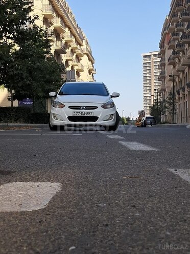 Hyundai Accent 2014, 179,352 km - 1.6 л - Bakı