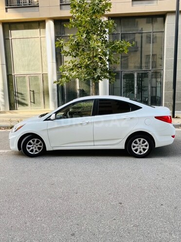 Hyundai Accent 2014, 179,352 km - 1.6 л - Bakı