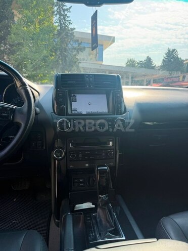 Toyota Land Cruiser Prado 2012, 181,000 km - 4.0 л - Bakı