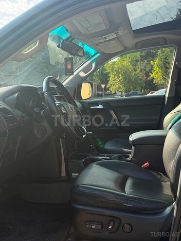 Toyota Land Cruiser Prado 2012, 181,000 km - 4.0 л - Bakı