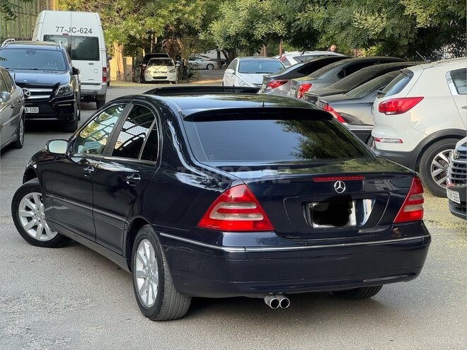 Mercedes C 240 2001, 255,555 km - 2.6 л - Bakı