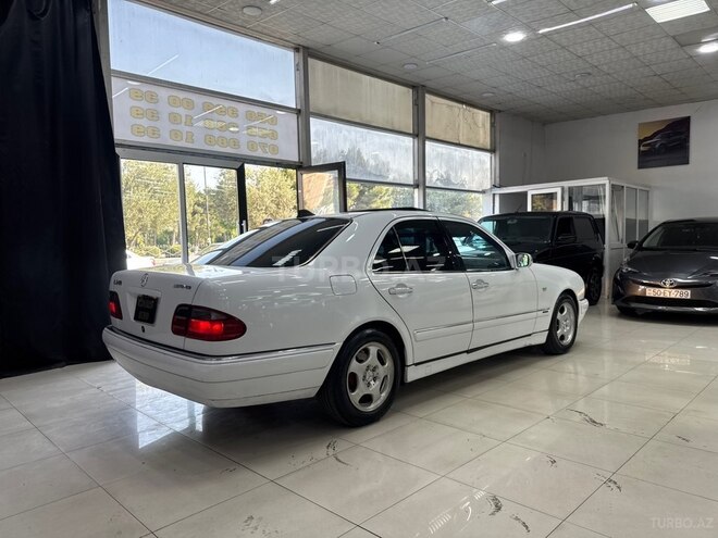 Mercedes E 240 1999, 314,000 km - 2.6 l - Sumqayıt