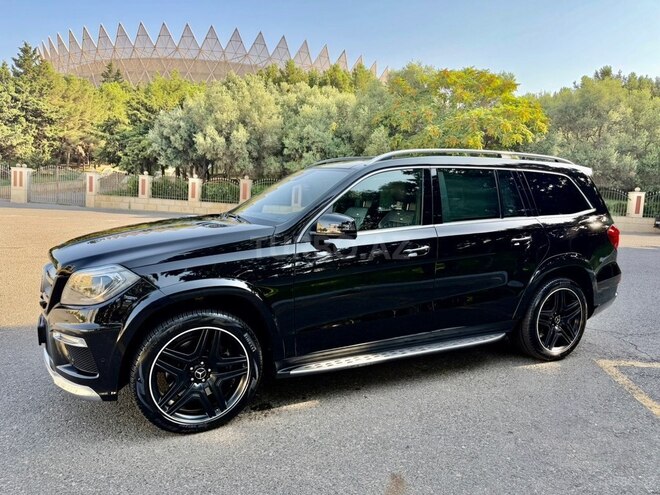 Mercedes GL 500 4MATIC 2015, 80,500 km - 4.7 l - Bakı