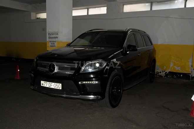 Mercedes GL 500 4MATIC 2015, 80,500 km - 4.7 l - Bakı