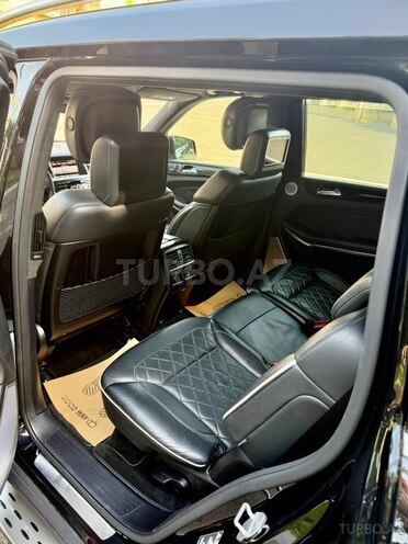 Mercedes GL 500 4MATIC 2015, 80,500 km - 4.7 l - Bakı