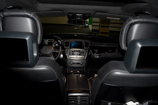 Mercedes GL 500 4MATIC 2015, 80,500 km - 4.7 l - Bakı