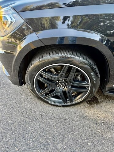 Mercedes GL 500 4MATIC 2015, 80,500 km - 4.7 l - Bakı
