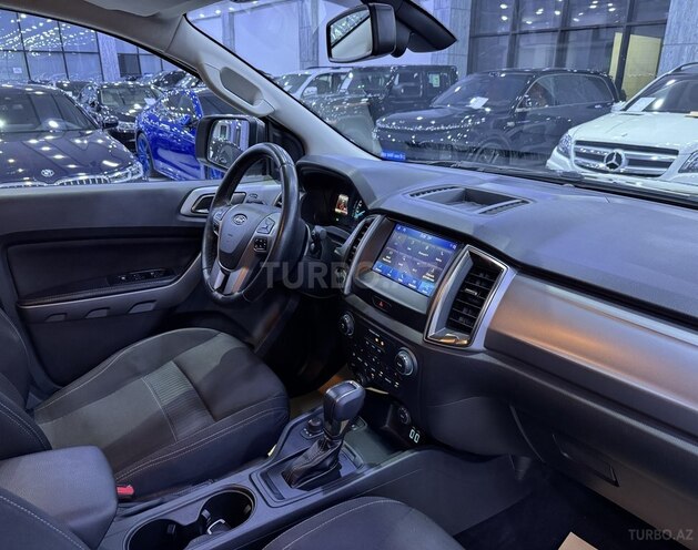 Ford Ranger 2022, 65,600 km - 2.2 l - Bakı