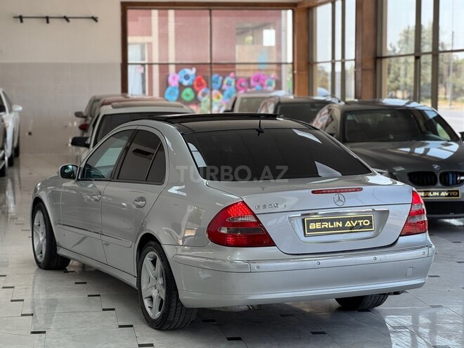 Mercedes E 320 2003, 257,000 km - 3.2 l - Bakı
