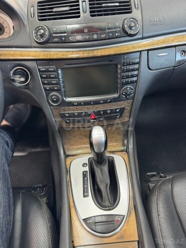 Mercedes E 320 2003, 257,000 km - 3.2 l - Bakı
