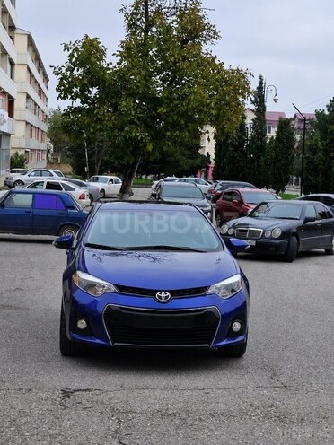 Toyota Corolla 2014, 140,000 km - 1.8 l - Qusar