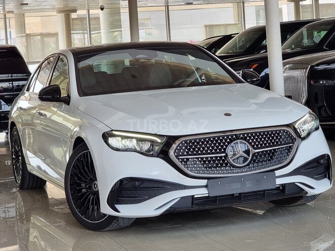 Mercedes E 220 d 2024, 2,700 km - 2.0 л - Bakı