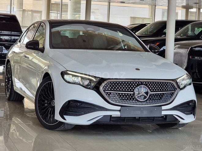Mercedes E 220 d 2024, 2,700 km - 2.0 л - Bakı
