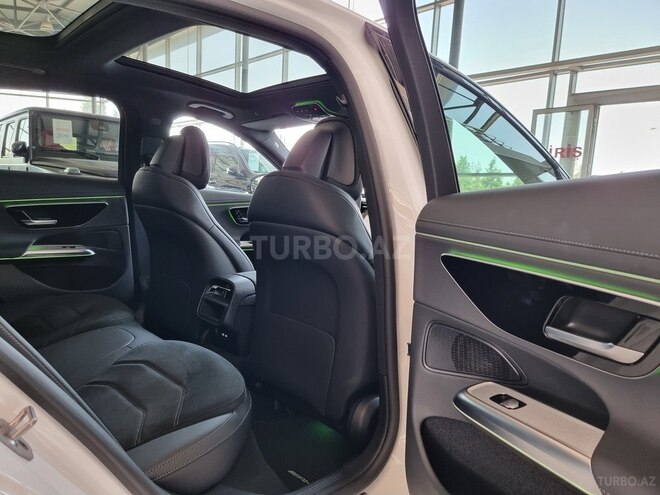 Mercedes E 220 d 2024, 2,700 km - 2.0 л - Bakı