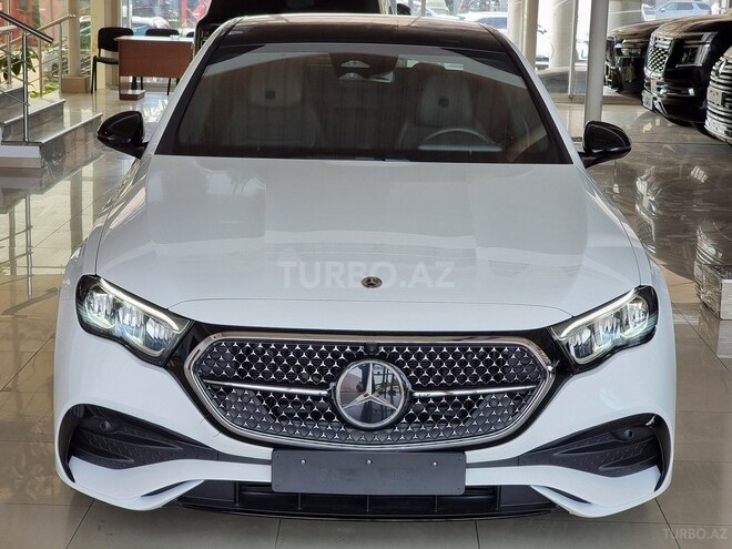 Mercedes E 220 d 2024, 2,700 km - 2.0 л - Bakı