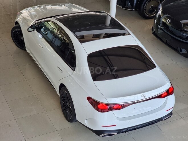 Mercedes E 220 d 2024, 2,700 km - 2.0 л - Bakı