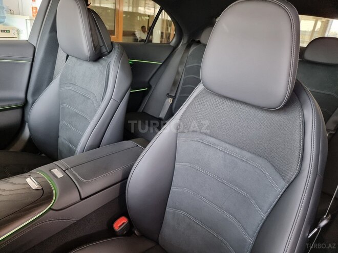 Mercedes E 220 d 2024, 2,700 km - 2.0 л - Bakı