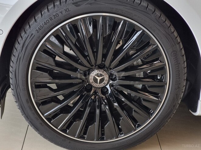 Mercedes E 220 d 2024, 2,700 km - 2.0 л - Bakı