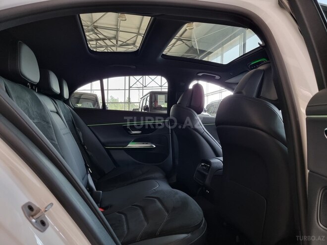 Mercedes E 220 d 2024, 2,700 km - 2.0 л - Bakı