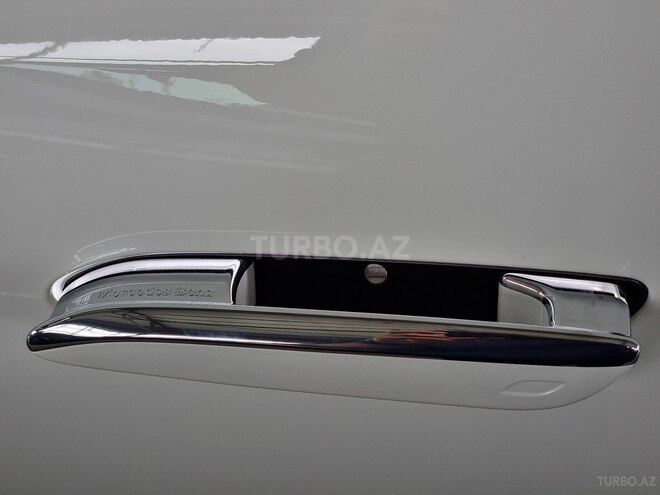 Mercedes E 220 d 2024, 2,700 km - 2.0 л - Bakı
