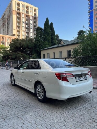Toyota Camry 2012, 224,000 km - 2.5 л - Bakı