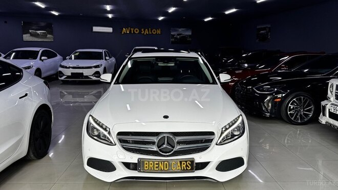 Mercedes C 220 d 2017, 100,972 km - 2.1 l - Bakı