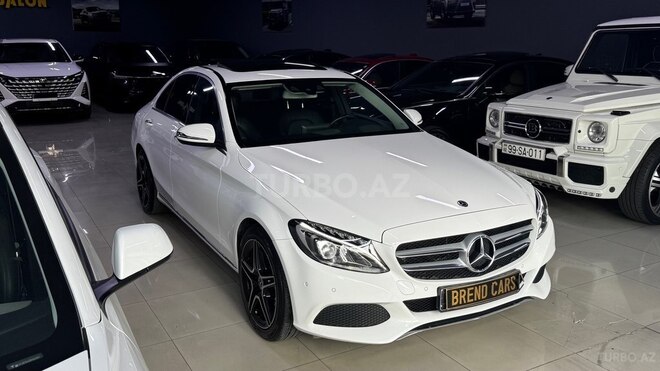 Mercedes C 220 d 2017, 100,972 km - 2.1 l - Bakı