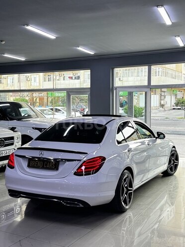 Mercedes C 220 d 2017, 100,972 km - 2.1 l - Bakı