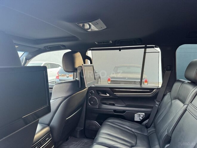 Lexus LX 570 2017, 127,900 km - 5.7 l - Bakı
