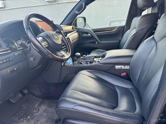 Lexus LX 570 2017, 127,900 km - 5.7 l - Bakı