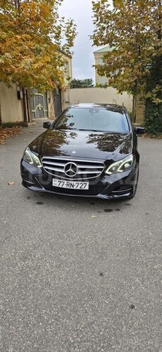 Mercedes E 220