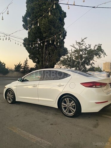 Hyundai Elantra 2017, 204,000 km - 2.0 л - Bakı