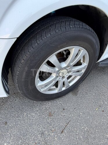 Mercedes  2012, 384,000 km - 2.1 л - Sumqayıt