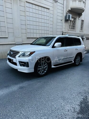 Lexus LX 570 2009, 180,000 km - 5.7 л - Bakı