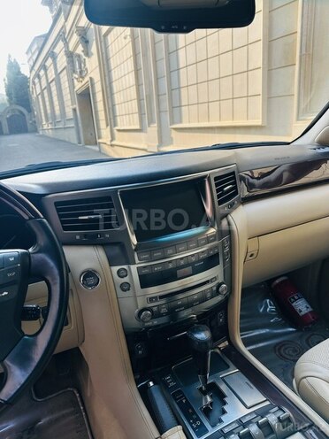 Lexus LX 570 2009, 180,000 km - 5.7 л - Bakı