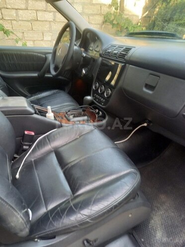 Mercedes ML 320 2002, 320,000 km - 3.2 l - Bakı