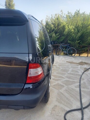 Mercedes ML 320 2002, 320,000 km - 3.2 l - Bakı