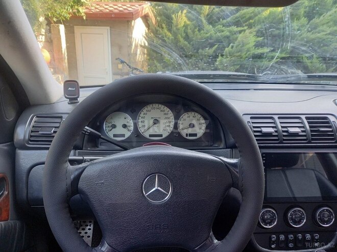 Mercedes ML 320 2002, 320,000 km - 3.2 l - Bakı