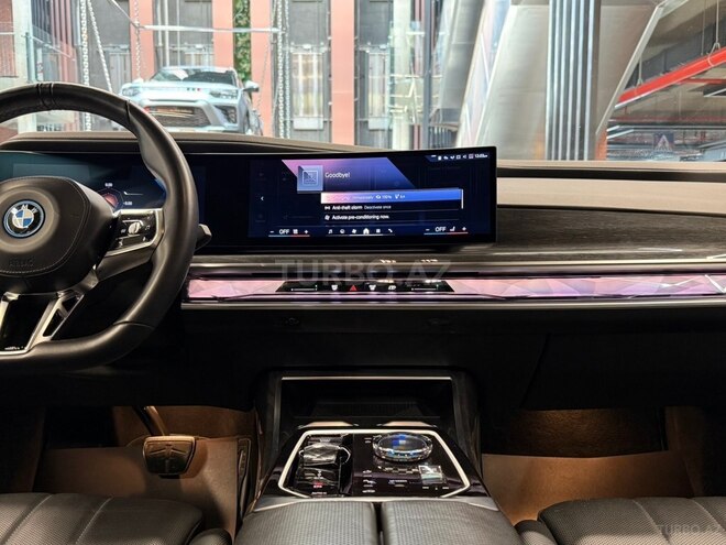 BMW i7 2023, 40,000 km - 0.0 л - Bakı