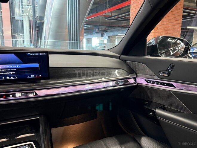 BMW i7 2023, 40,000 km - 0.0 л - Bakı
