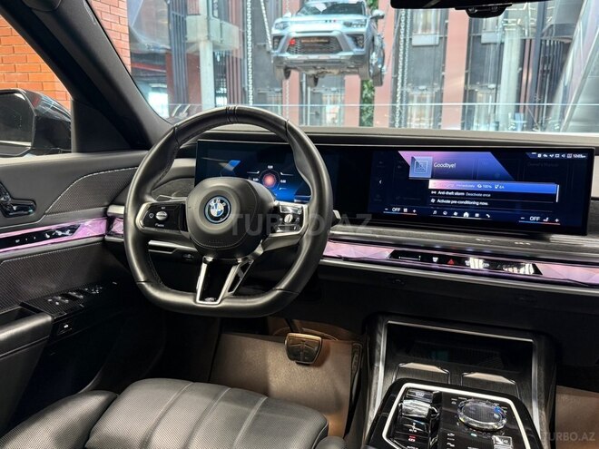 BMW i7 2023, 40,000 km - 0.0 л - Bakı
